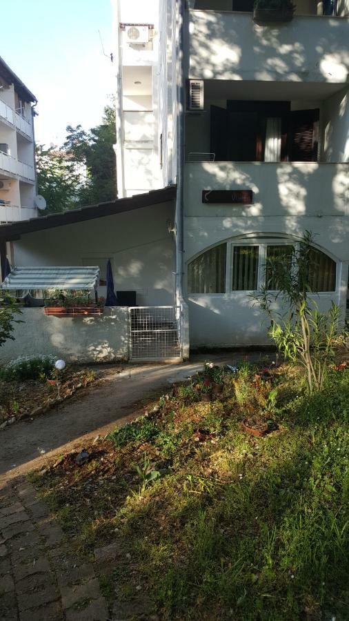 Apartman Garden Пореч Екстер'єр фото